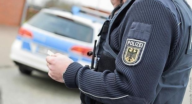 Hinweise zur Identität des Tatverdächtigen unter Tel. 04561/6150 oder per E-Mail Neustadt.KPSt@polizei.landsh.de
