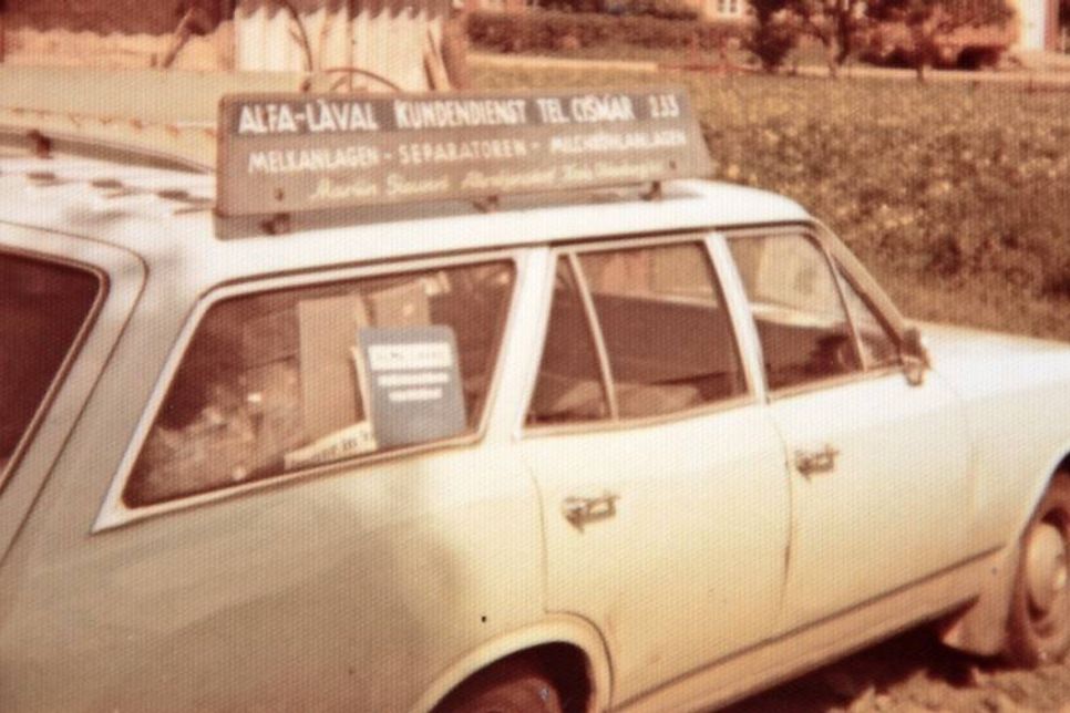 Der erste Kundendienstwagen im April 1967 - ein Opel Karavan.