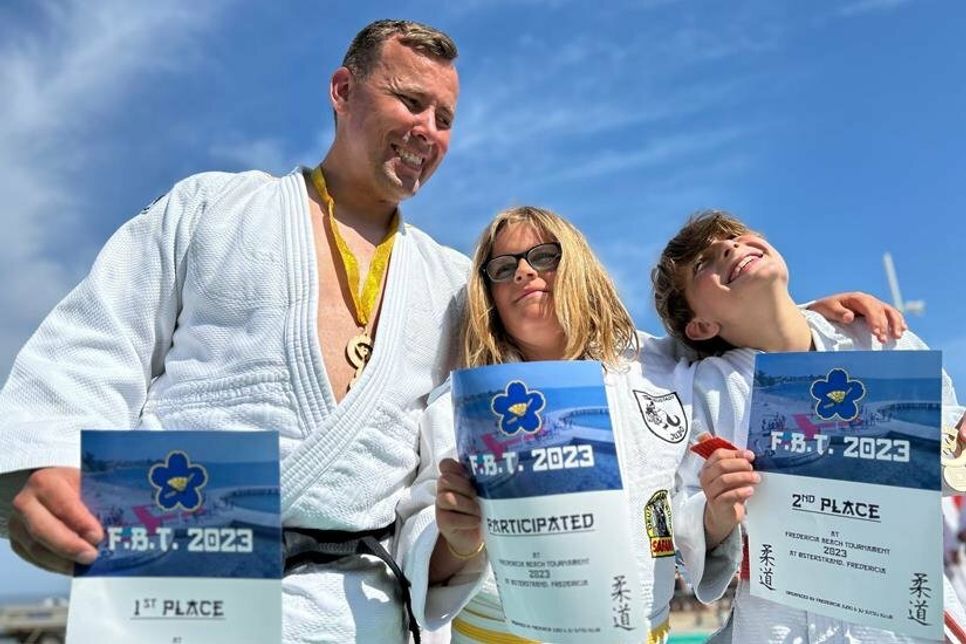 Chris Stühmer (lks.) brachte den 1. Platz mit nach Neustadt, Aaron Stühmer (re.) Platz 2.