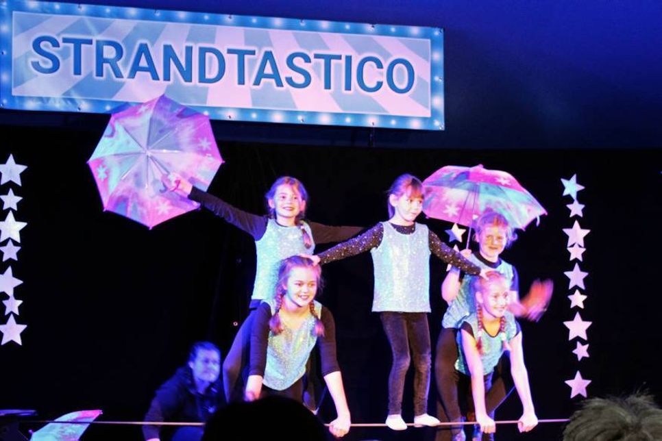 Die frisch ausgebildeten Nachwuchsartisten zeigten, was sie während der Festival-Woche gelernt haben.