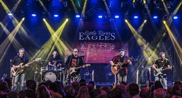 Gutes Songwriting, saubere Harmonien und melodische Rockklänge erwarten die Konzertbesucher der „Little River Eagles“.