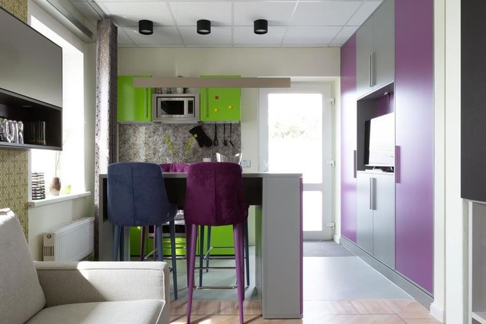 Alles an seinem Platz: Wie man kleine Wohnflächen optimal nutzen kann und dazu noch geschmackvoll einrichtet, kann man hautnah im Micro-Appartement erleben.
