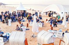 Vom 26. bis 28. Januar findet die „Winterstrand-Klub-Party“ in Timmendorfer Strand - links neben der Maritim Seebrücke - statt. (Foto: ©TSNT)
