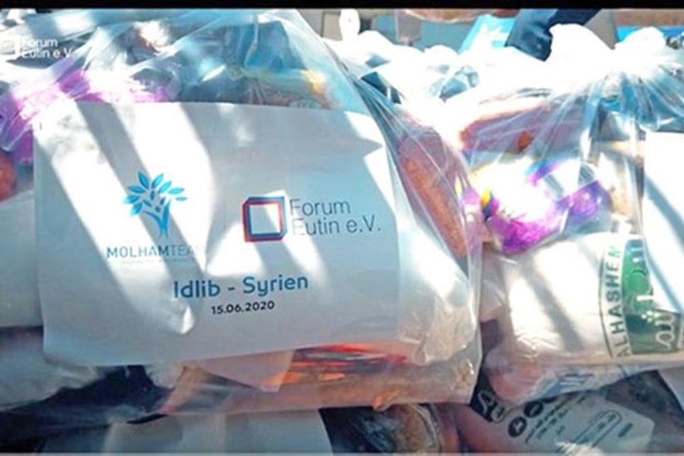 Mit Lebensmittelpaketen zu je 30 Kilogramm konnten 30 Familien in Idlib unterstützt werden.