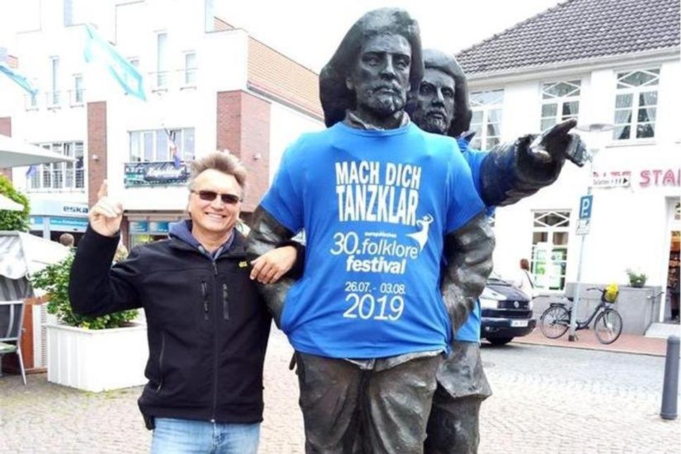Hans Böttcher heißt der glückliche Gewinner des Selfie-Gewinnspiels. Er darf sich über zwei Karten für das Sasha-Konzert freuen.