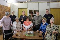 Grube. Am Donnerstag, dem 20. April ist die Theatergruppe „Fidele Grünbeker“ zu Gast im Landkrug Gruber Hof, Hauptstraße 55. Es wird das Stück „Ach Hannes“ aufgeführt. Geöffnet ist ab 17 Uhr, Beginn der Aufführung ist um 19 Uhr. Der Eintritt ist frei, Spenden sind willkommen. (red)