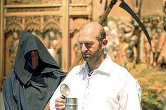 Die Gruber Laienspielgruppe bringt die Nachdichtung von „De Düdesche Schlömer“ in der St. Jürgen Kirche Grube zur Aufführung.