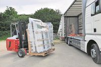 Mariusz Winnicki in der firmeneigenen Halle in der Sierksdorfer Straße.