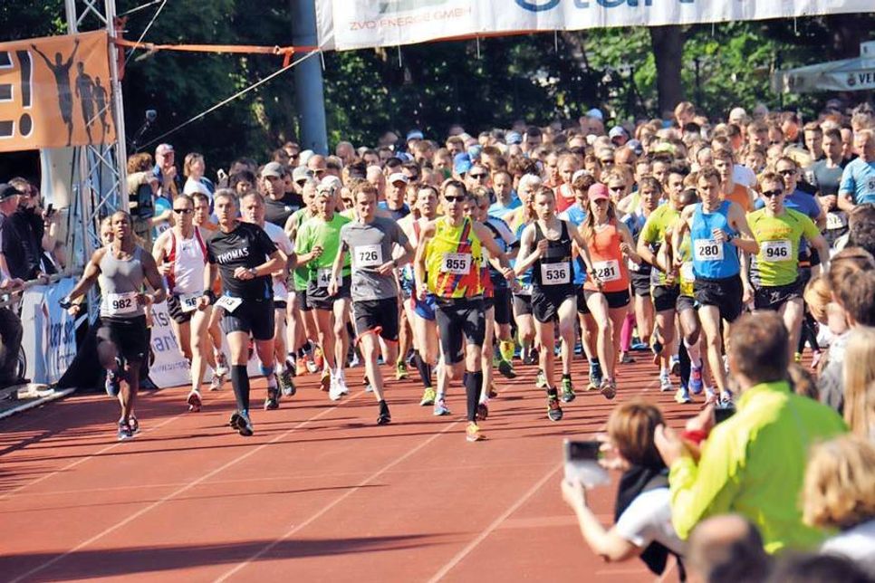 Beim 5-Kilometer-Lauf gehen immer auch zahlreiche Kinder und Jugendliche mit an den Start.