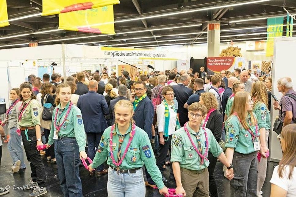 Die Pfadfis aus Kirchbarkau sorgten für die Sicherheit von Bundeskanzler Scholz und seinen Begleitpersonen.