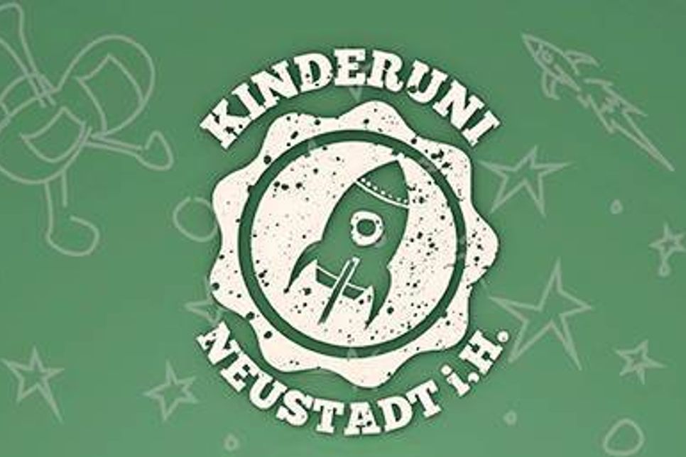 Die Kinder-Uni Neustadt wurde 2006 ins Leben gerufen und bietet allen Kindern im Alter von 8 bis 14 Jahren aus Neustadt und Umgebung die Möglichkeit, im Winterhalbjahr an Vorlesungen kostenlos teilzunehmen. Bis zu 300 kleine Studenten kommen zu den einzelnen Veranstaltungen.