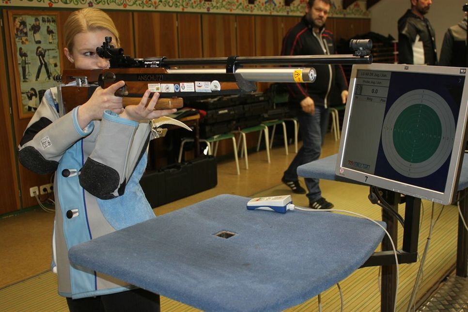 Leonie Werner zeigte in Braunschweig Nerverstärke und setzte den entscheidenden Treffer.