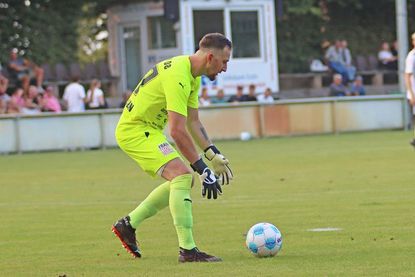 08-Torwart Denis Klassen war auch gegen den FC Dornbreite ein sicherer Rückhalt.