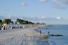 Der Strand von Grömitz begrüßt Jahr für Jahr zahlreiche Gäste.
