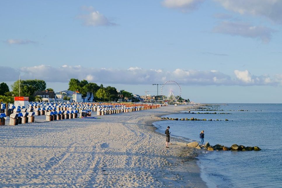 Der Strand von Grömitz begrüßt Jahr für Jahr zahlreiche Gäste.