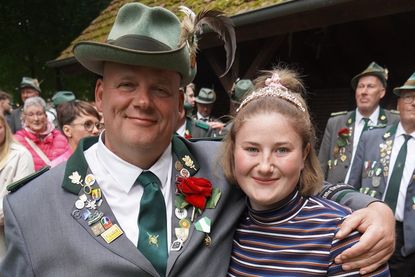 Prinz Thomas Suhr mit Damenkönigin Carlotta Tamm.