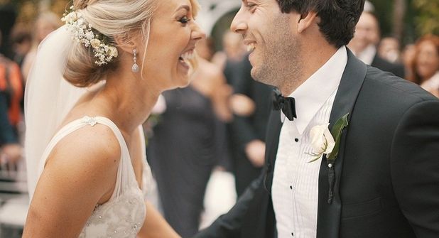 Winterliche Ruhe nutzen. Wer jetzt organisiert, startet entspannt ins Hochzeitsjahr.