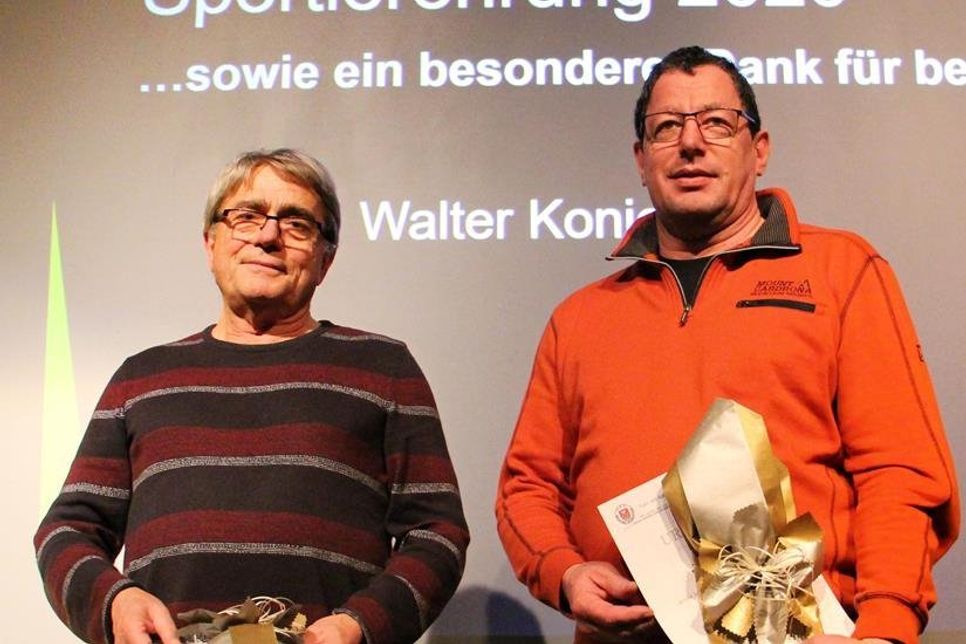 Für ihr jahrelanges Engagement im Verein wurden Walter Konietzko (lks.) und Jens Niko geehrt.