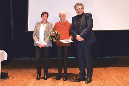 Eine Auszeichnung für ihr ehrenamtliches Engagement gab es für Sabine Stammer.
