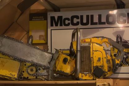Zur Sammlung von Jan Matthiesen gehören auch Sägen der Marke „McCullock“. Der amerikanische Motorenhersteller produzierte ab 1948 Motorsägen. Heute gehört die Marke zur Husqvana-Gruppe.