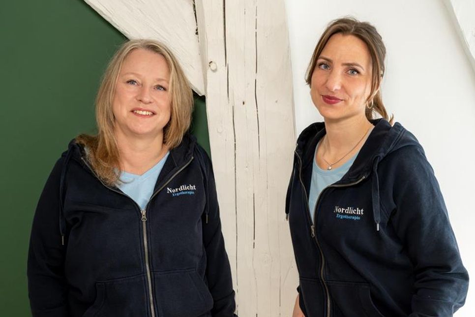 Michaela Engelhardt (lks.) und Desiree Rexhepi. (Foto: Reimo Schaaf)