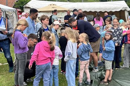 85 Kinder hatten sich für das 151. Dorf- und Kinderfest in Roge angemeldet.