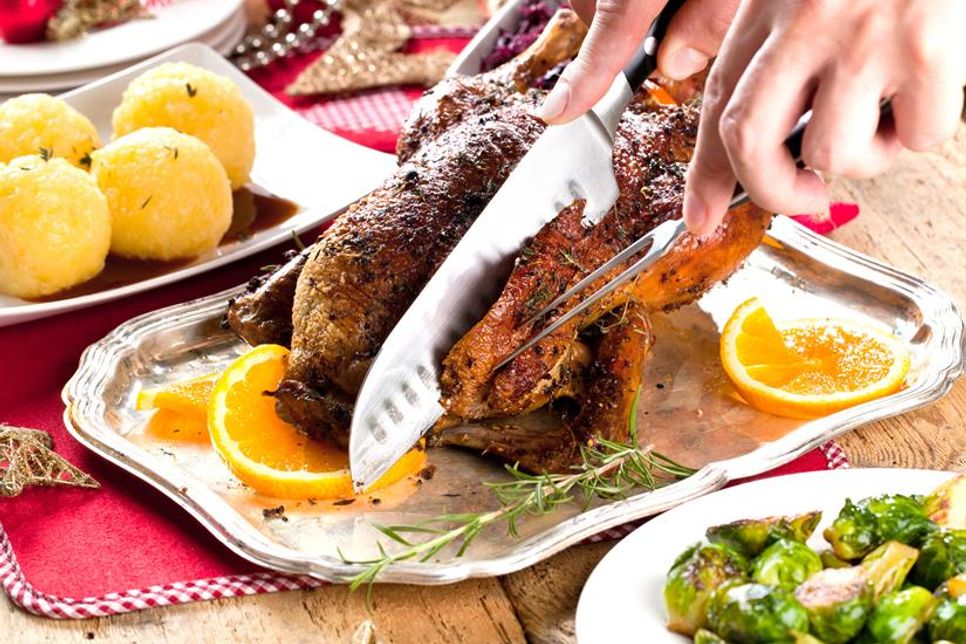 Eine Weihnachtsgans aus dem Restaurant bietet die Möglichkeit, stressfrei und mit hoher Qualität die Festtage zu feiern.