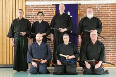 Harald Herman Trentepol, Thien-An Nguyen, Sven Johannßen, Guido Gebauer, Tom Lübcke, Nadine Faase und Sensei K.-H. Lübcke (v. lks.).
