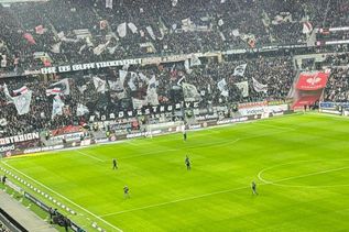 Eintracht-Jubel über drei Pluspunkte.