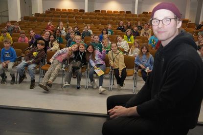 Sören Kindt sprach über Obdach- und Wohnungslosigkeit.