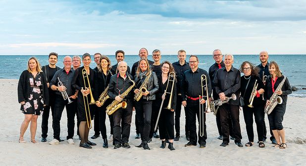 Am Samstag laden Musiker der Big Band Bad Schwartau zu ihrem diesjährigen „Herbstkonzert“ in die Krummland nach Bad Schwartau ein.