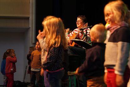Die Kinder haben sogar einen Song gemeinsam performt.