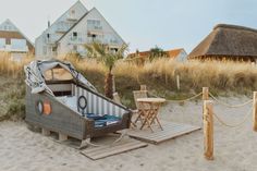 Möglicher Gewinn im Rahmen der BoB-Challenge: Übernachtung im Schlafstrandkorb von Haffkrug oder Kellenhusen.