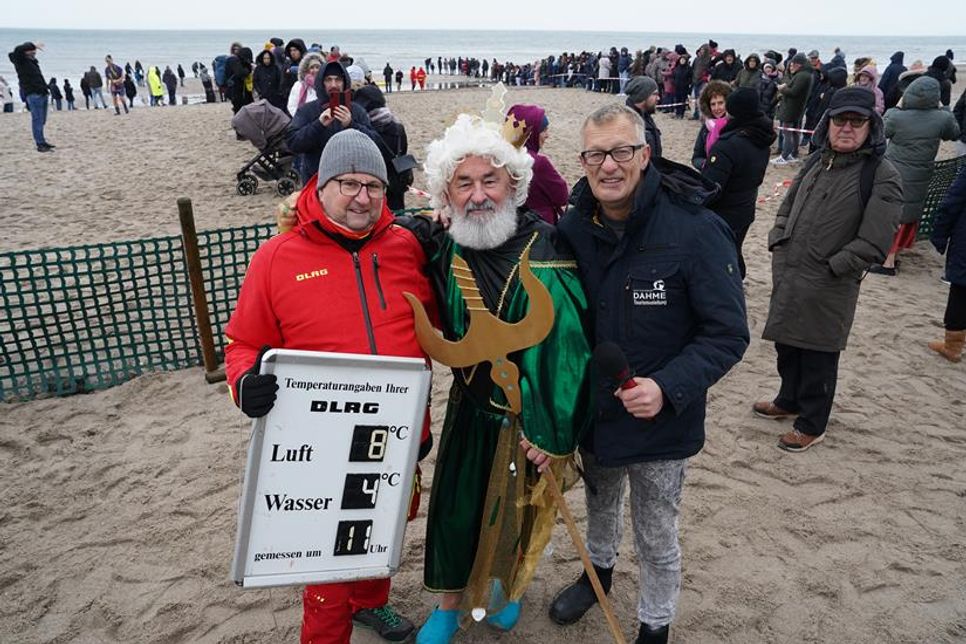 Die DLRG, Neptun und der Tourismus-Service sorgten für einen reibungslosen Ablauf in Dahme. In Grömitz waren die Johanniter Unfallhilfe und die Feuerwehr unterstützend vor Ort.