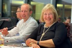 Bettina Hagedorn und Dennis Rohde während der Bereinigungssitzung. (Foto: Büro Hagedorn)