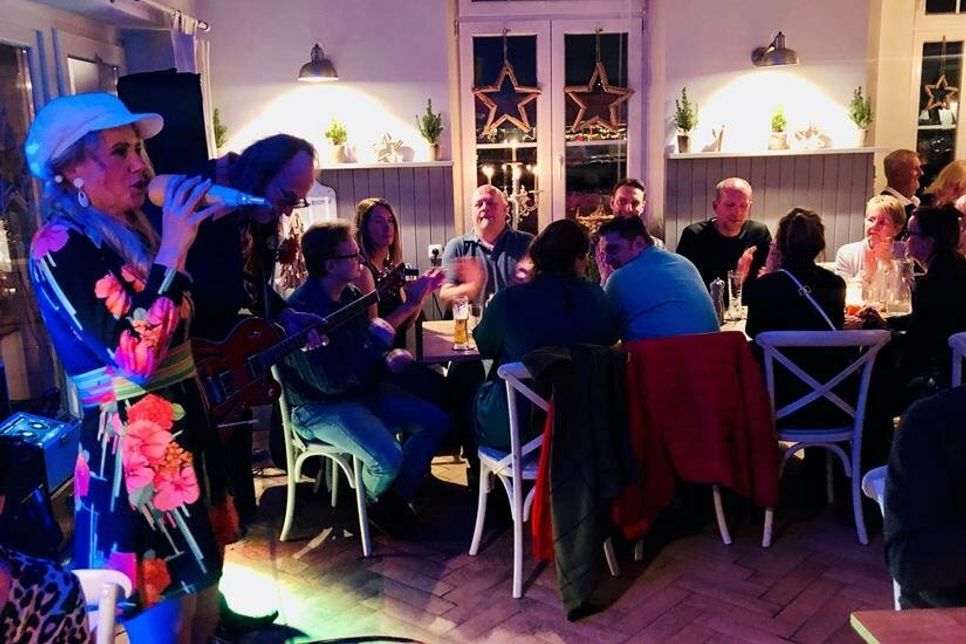 In der Kulturwerkstatt Forum werden gleich zwei tolle Acts geboten. Mit dabei ist auch die Band „Stereogold“ ab 22.30 Uhr.