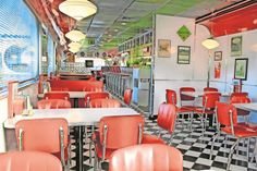 Der Chrome-American-Diner wurde 1998/99 in den USA in Orlando/Florida gebaut und anschließend nach Deutschland geschifft.