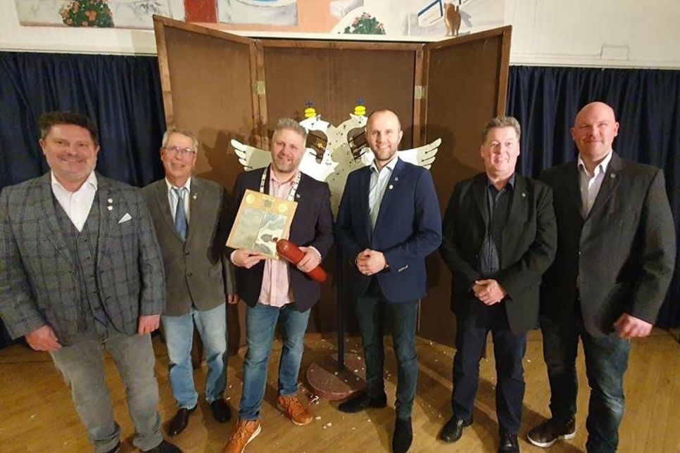 Major Detlef Scheel - Kommandeur, Ältermann Dr. R. Stolley, Stahlvogelkönig 2023 Stefan Würrer, Stahlvogelkönig 2020 Valentin Geppert, 2. Ältermann Klaus Groth, Schießwart Florian Platz (v. lks.).