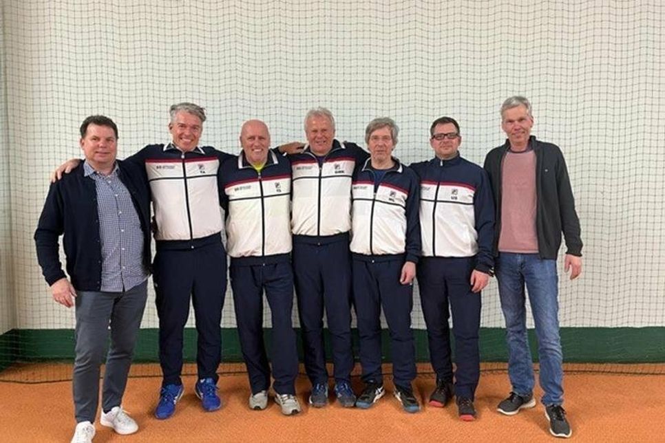 Wolfram Dröse, Torsten Abrolat, Tasso Schlosser, Dirk Weber-Klüver, Matthias Landmann, Udo Seidenkranz und Andeas Lehmann (v. lks.).