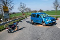 Die Verkehrsunfallermittlungen werden bei der Polizeistation Oldenburg in Holstein geführt.