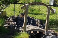 Der „Garten der Begegnung” hat dank der Initiative Jugend nun einen Gartenteich.