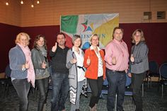 Birgit Schnoor, Jennifer Sausner, Detlef Behnke, Nicole Lennartz, Andrea Burmeister, Andreas Johannsen und Wybke Schmidt (v. lks.).