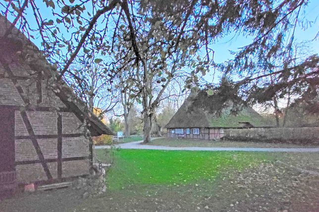 Der Budenzauber wird sicher von der Atmosphäre auf dem historischen Pfarrhof profitieren.