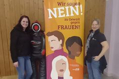 Gleichstellungsbeauftragte Verena Schnitzler und Trainerin Martina Wagner (v. lks.).
