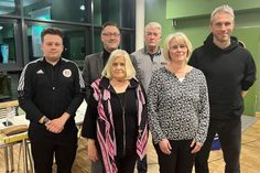 Der Vorstand des TSV Neustadt (v. lks.): Beisitzer Moritz Meier, 2. Vorsitzender Alexander Wengelewski, Schriftführerin Gabriele Thiele, Kassenwart Klaus Wissel, 1. Vorsitzende Anett Virsnitis und Beisitzer Oliver Scheplitz. (Nicht auf dem Foto: Die Beisitzer Daniela Krüger und Bennet Storm).