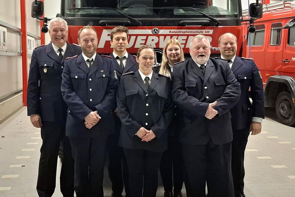 Hubertus Junge, Benjamin Büttner, Pit Hansen, Jessica Büttner, Valentina Plöger, Uwe Resch, Tobias Reher (v. lks.).