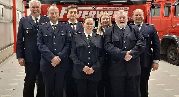 Hubertus Junge, Benjamin Büttner, Pit Hansen, Jessica Büttner, Valentina Plöger, Uwe Resch, Tobias Reher (v. lks.).