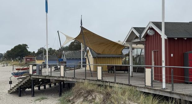 Die Holzplattform am Fischerplatz soll bis Ostern nächsten Jahres erneuert werden.