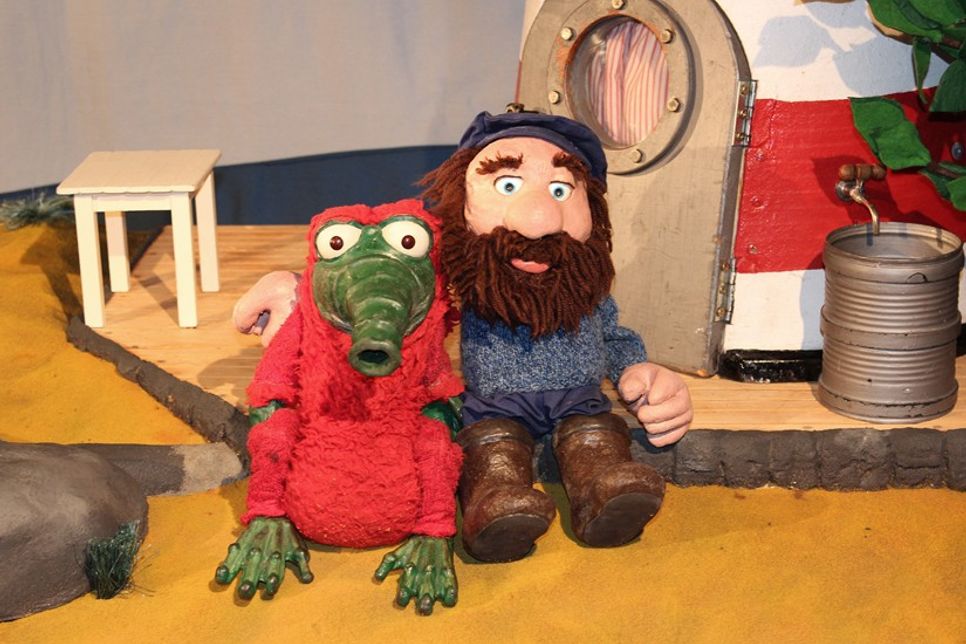 „Es kam aus Übersee“ ist ein Theaterstück für Kinder ab 4 Jahre.