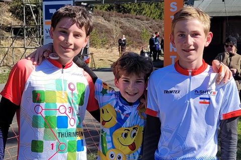 Sieg in der H14-Klasse: Gemeinsam mit Theo Götz und Malte Stutzki vom USV Jena bildete Michel Storm spontan ein neues Trio.